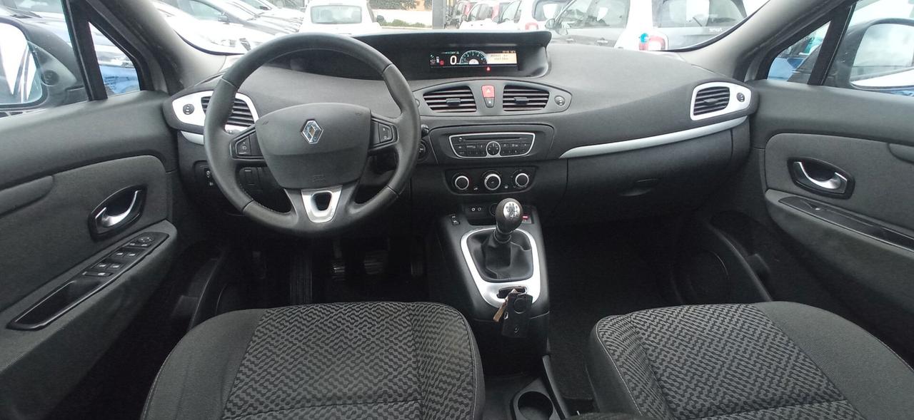 Renault Scenic Scénic X-Mod 1.5 dCi
