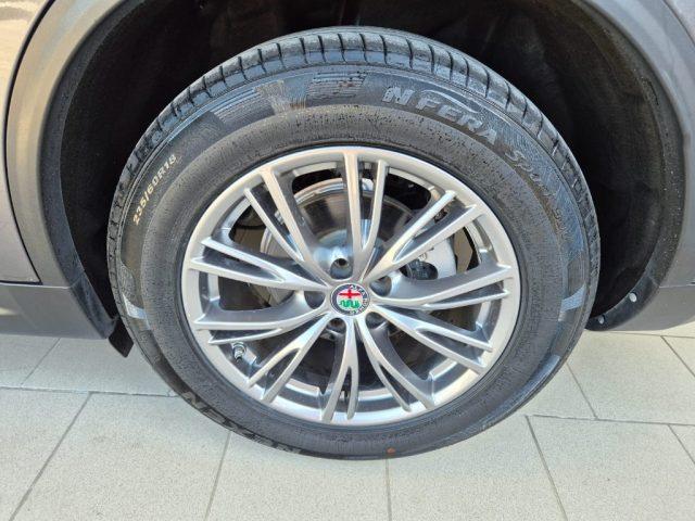 ALFA ROMEO Stelvio 2.2 Turbodiesel 160 CV AT8 RWD Business