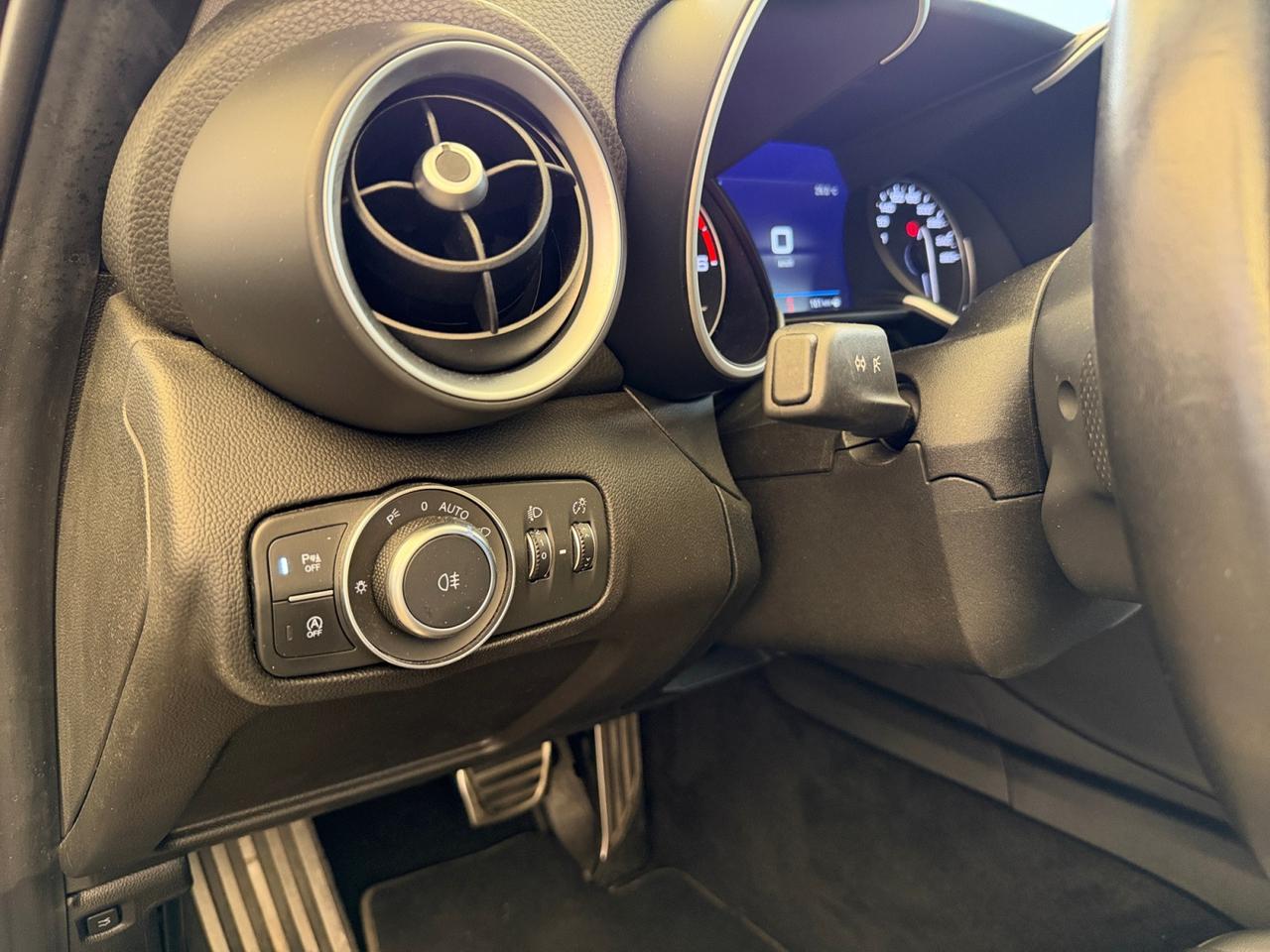 Alfa Romeo Giulia 2.2 t Sprint 160cv auto