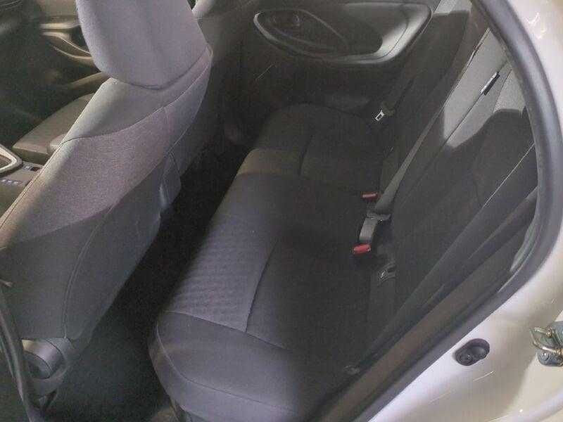 Toyota Yaris Hybrid Active MY22