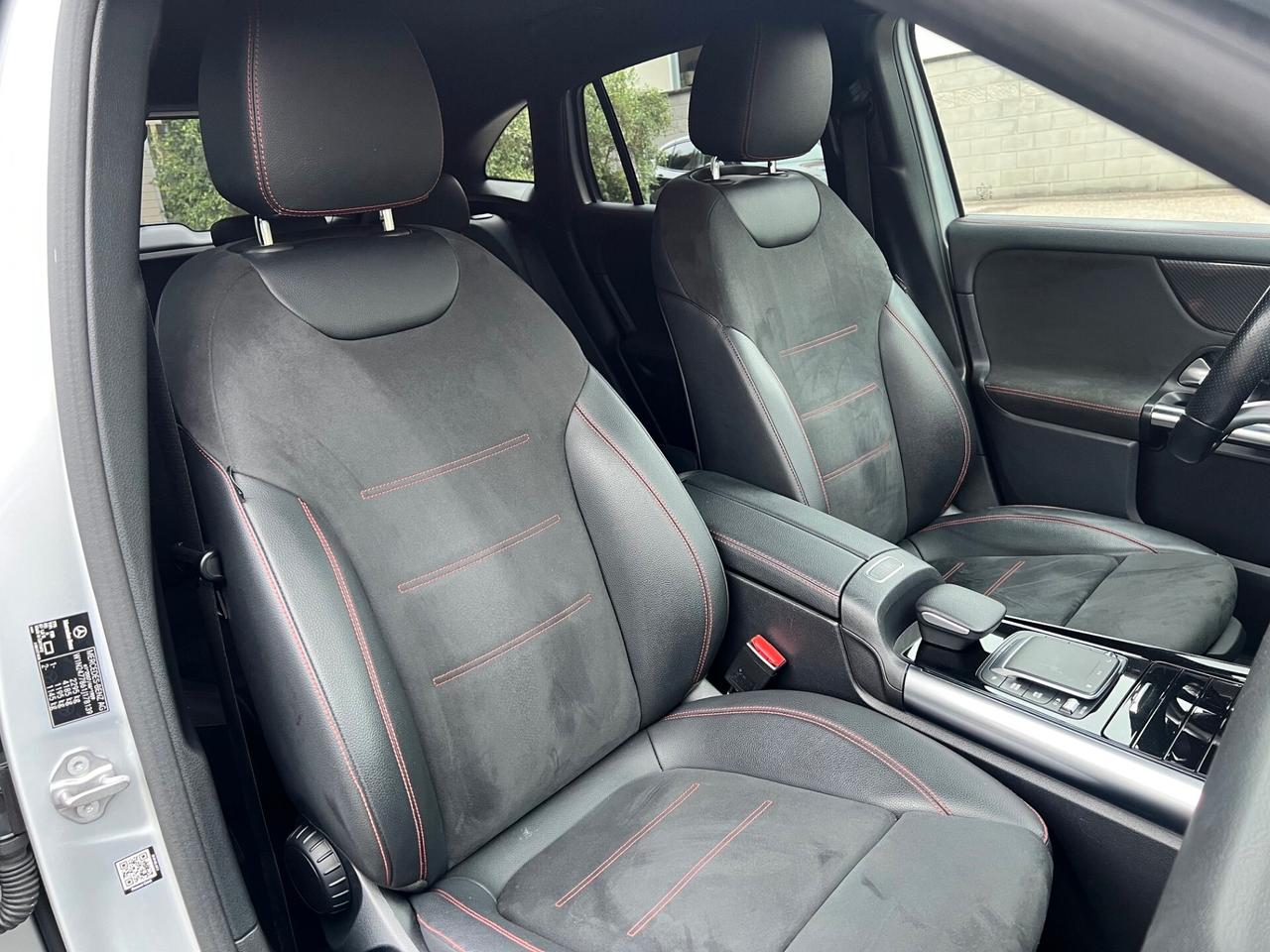 Mercedes-benz GLA 250 e phev (eq-power) Premium AMG AUTO NIGHT PERFETTA!