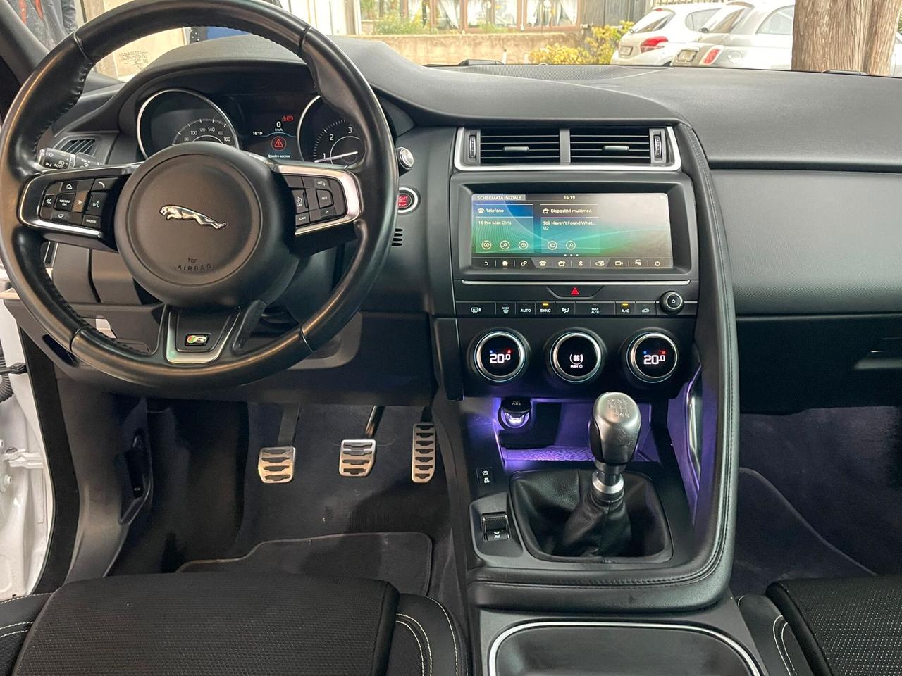 Jaguar E-Pace 2.0D 180 CV AWD R-Dynamic