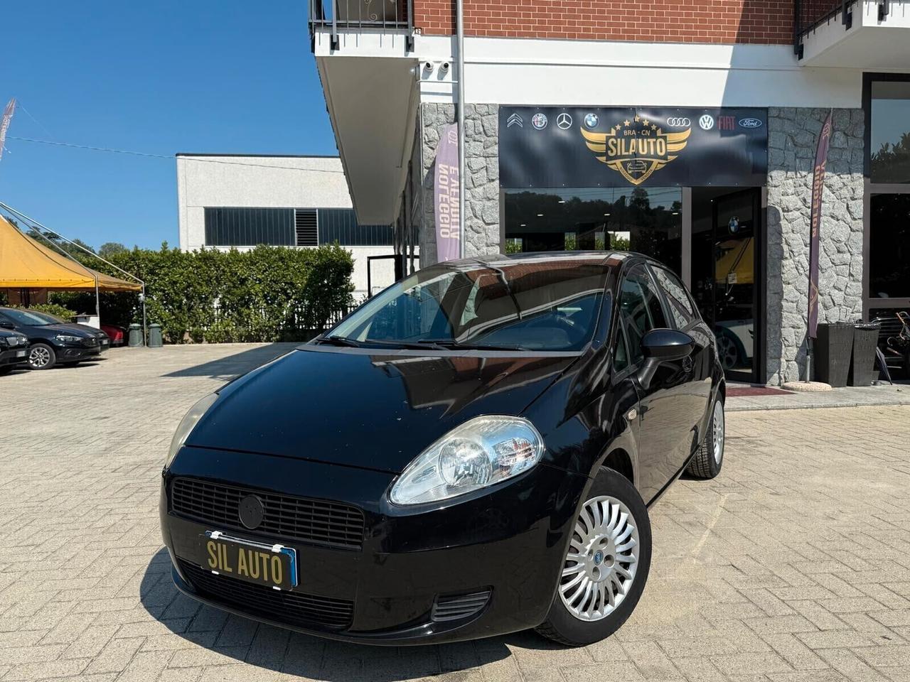 Fiat Grande Punto 1.3 MJT 90 CV / OK NEOPATENTATI