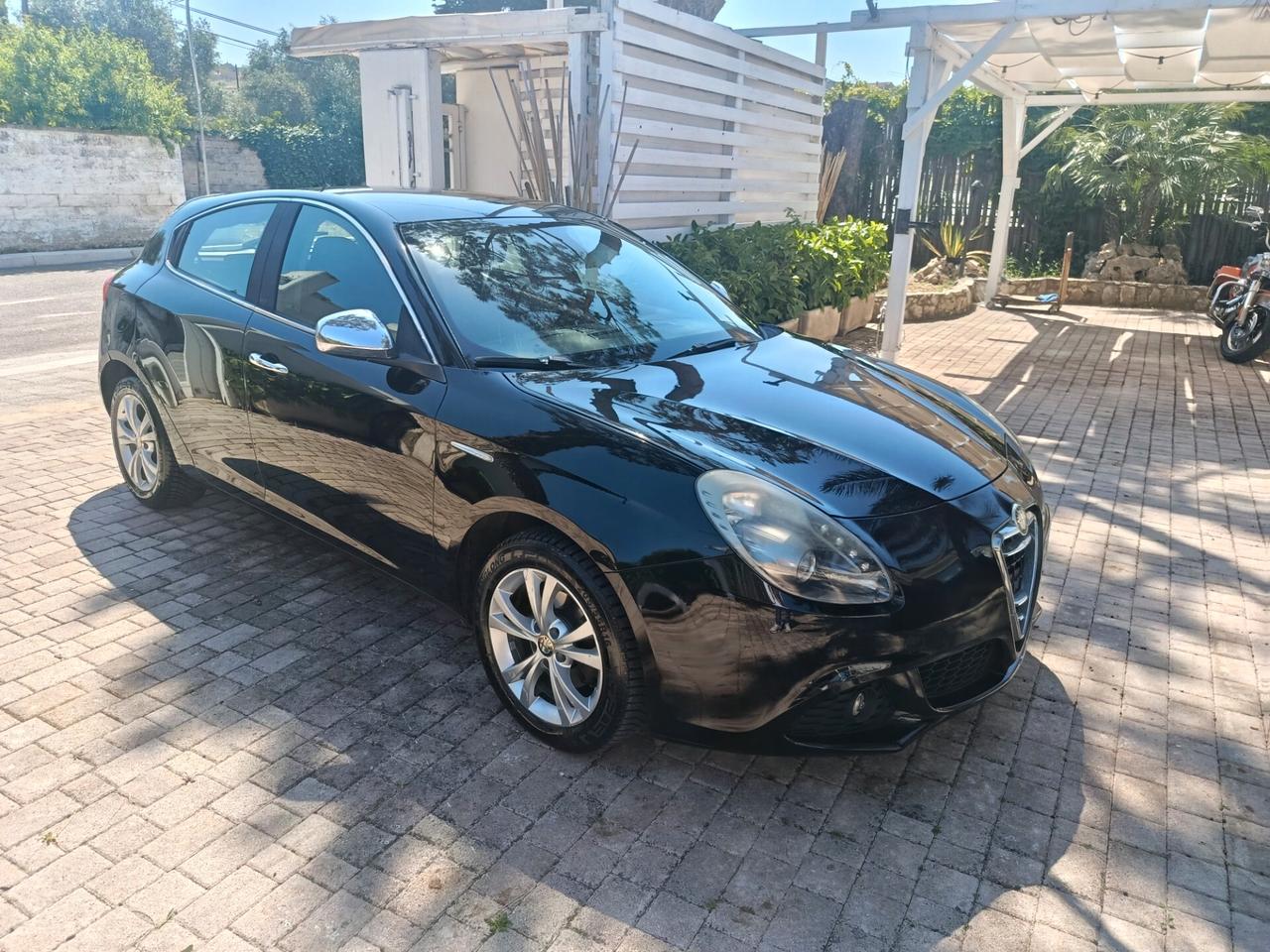 Alfa Romeo Giulietta 1.6 JTDm-2 105 CV Exclusive