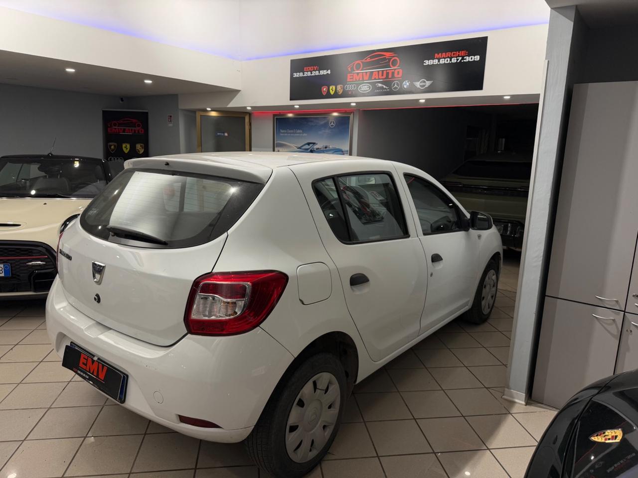 Dacia Sandero 1.2 75CV La Gazzetta dello Sport ok neopatentati