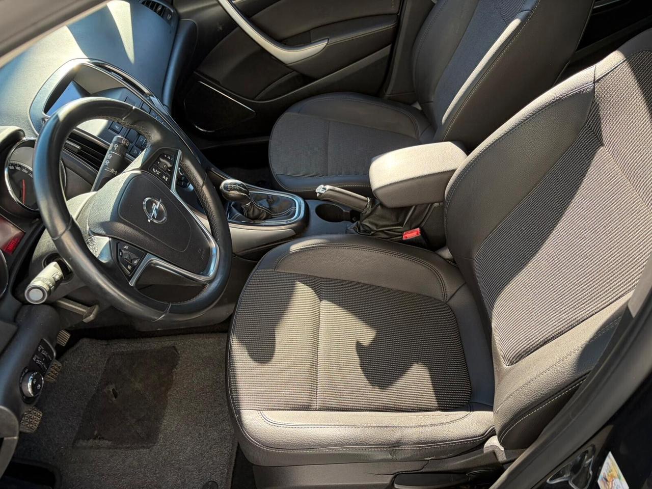 Opel Astra 1.7 CDTI 125CV Sports Tourer Cosmo*EURO5