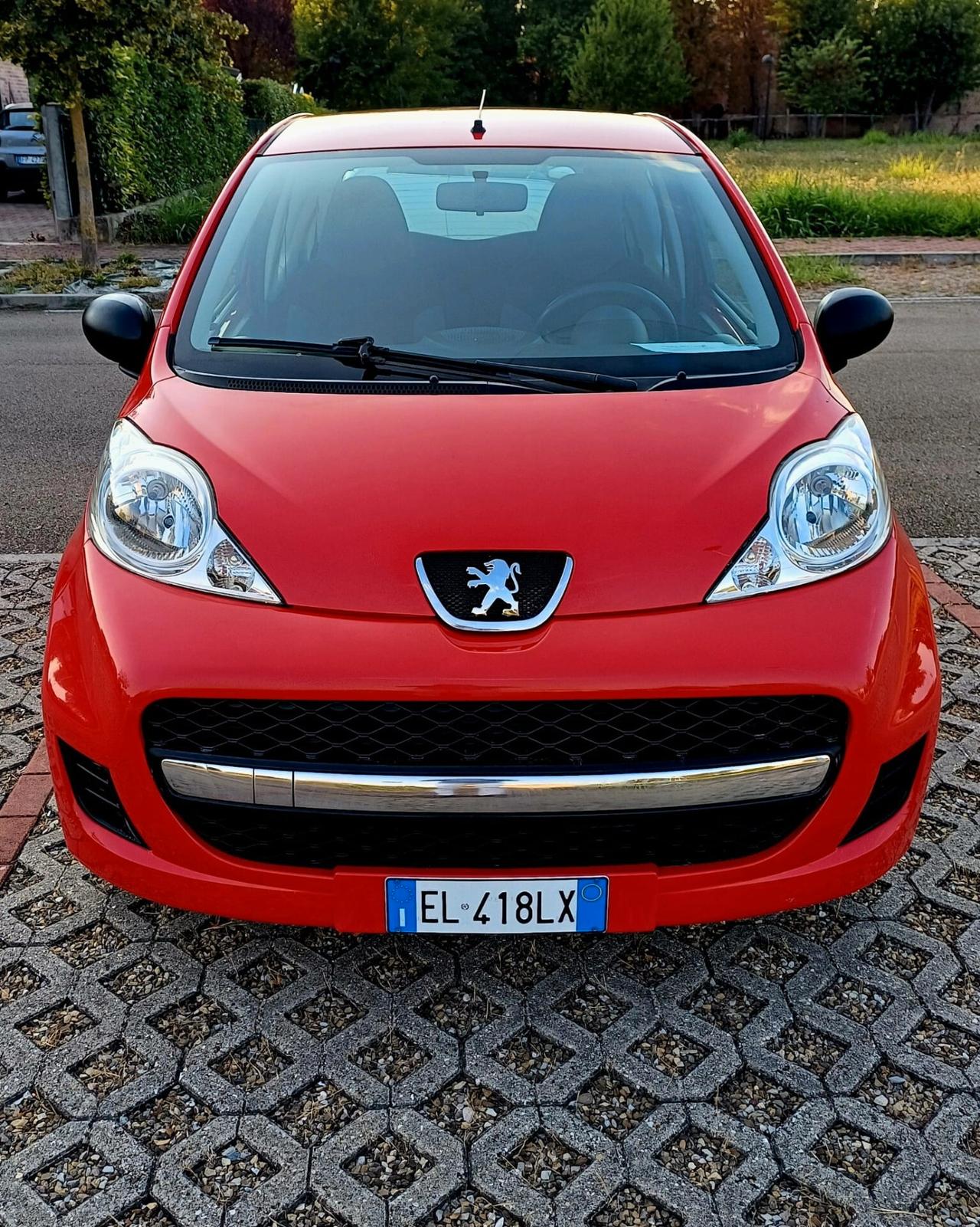 Peugeot 107 1.0 68CV 3p. Active anno 2012