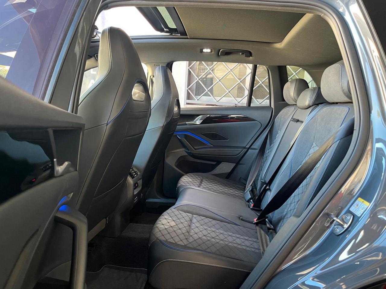 Volkswagen Tiguan 2.0 TDI 150 CV DSG R-Line Plus Valuto Permute