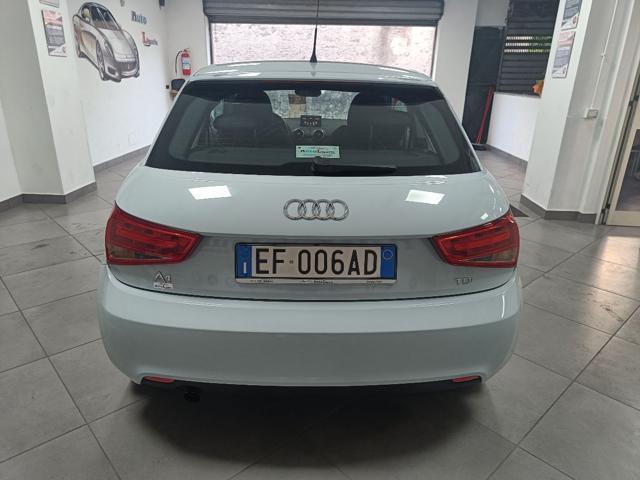 AUDI A1 1.6 TDI 105 CV Attraction