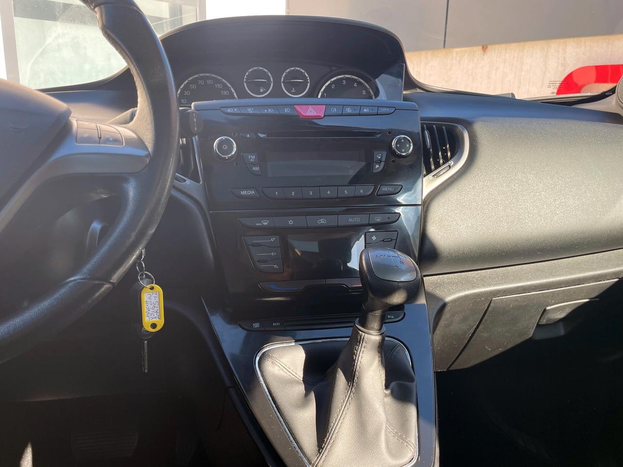 LANCIA YPSILON AUTOMATICA S&S Platinum TETTO APRIBILE
