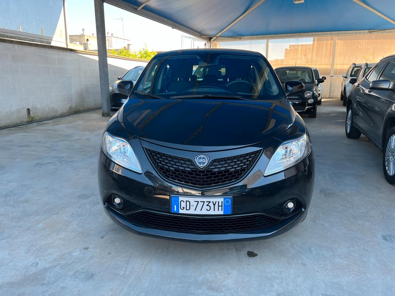 Lancia Ypsilon 1.0 FireFly 5 porte S&S Hybrid Ecochic Gold