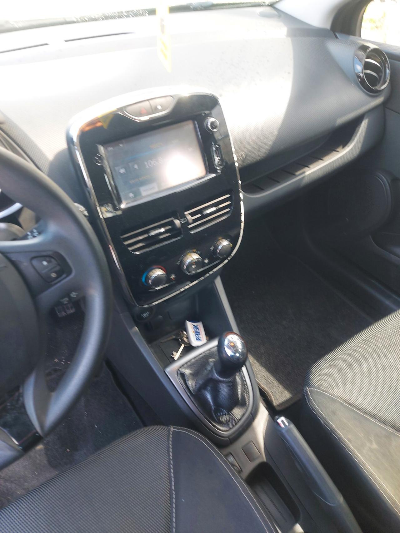 Renault Clio 1.5 dCi 8V 75CV 5 porte Live