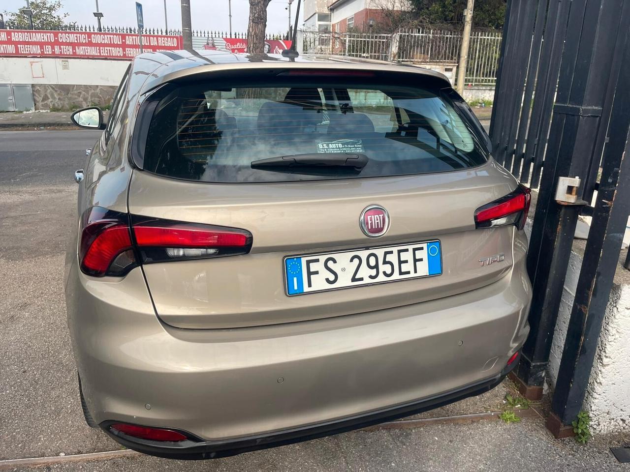 Fiat Tipo 1.3 Mjt 4 porte Easy