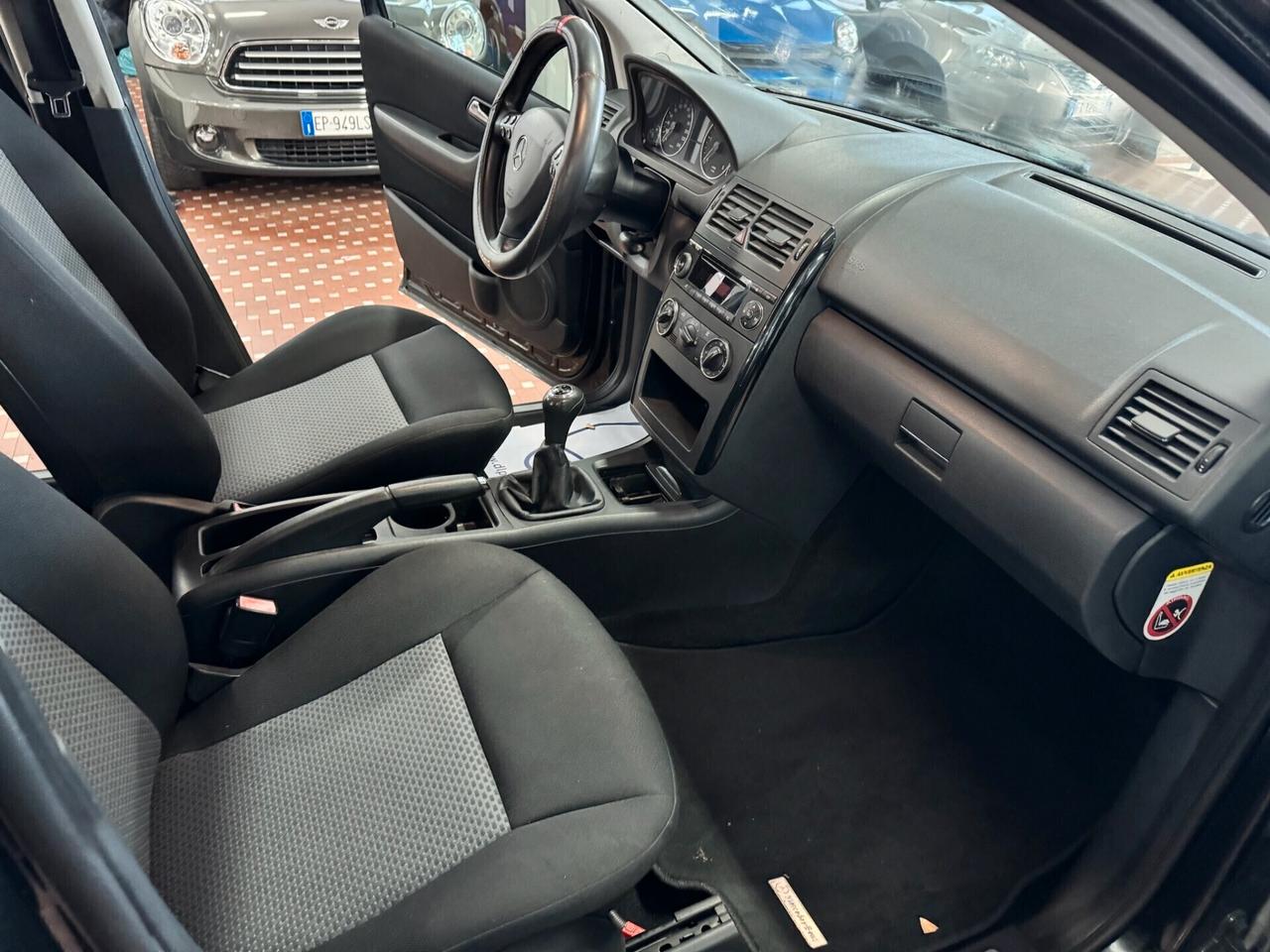 Mercedes-benz A 180 CDI Elegance - UNICO PROPRIETARIO