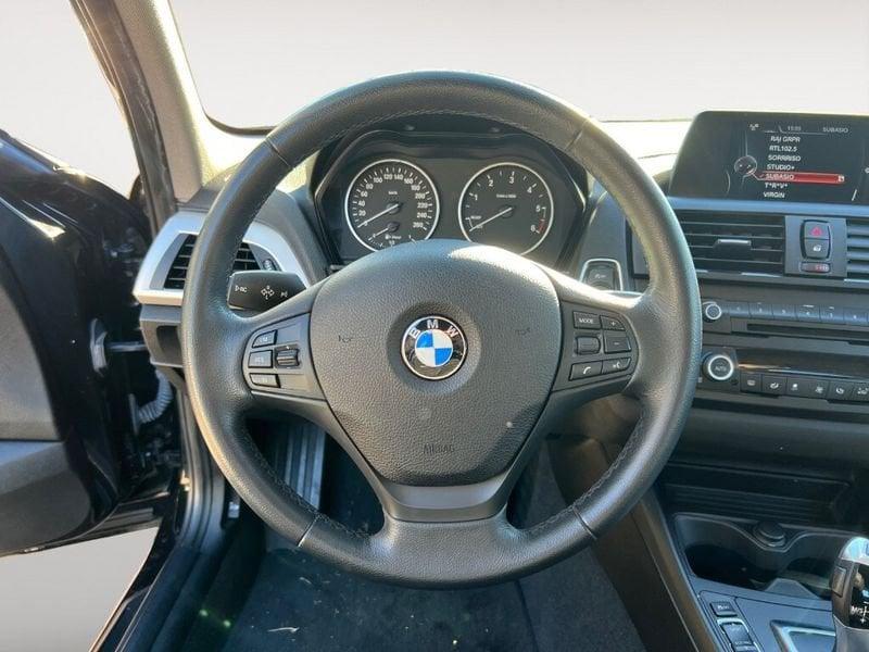 BMW Serie 1 (F20) 118d 5p. Unique