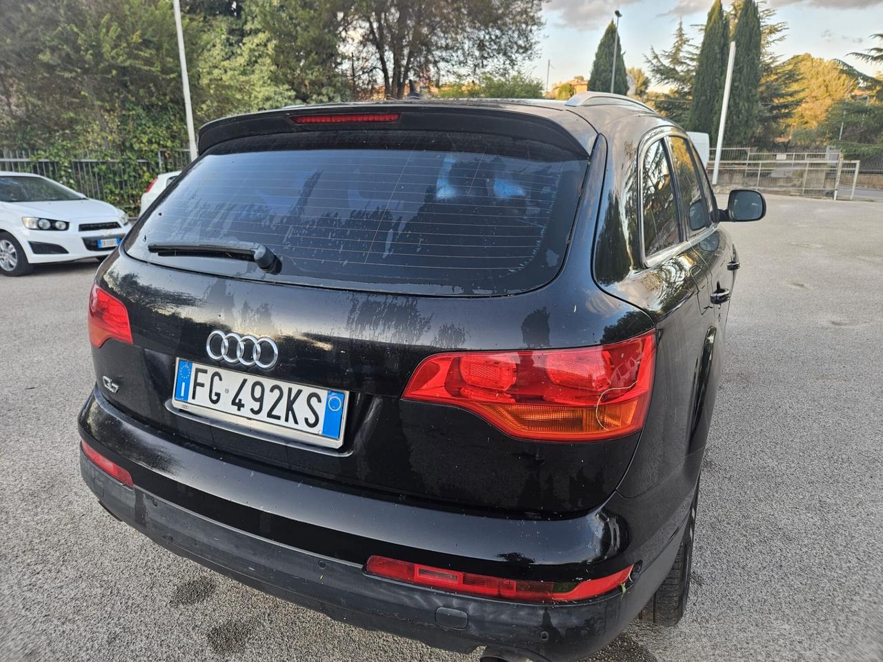 Audi Q7 3.0 V6 TDI 233CV quattro tiptronic