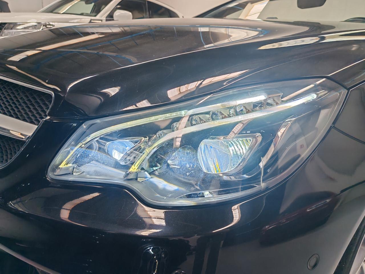 Mercedes-benz E 220 BlueTEC Cabrio Automatic Amg Special Edition
