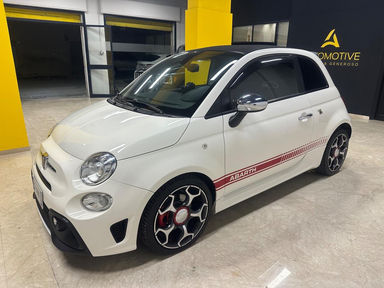 Abarth 500 C 1.4 Turbo T-Jet Custom