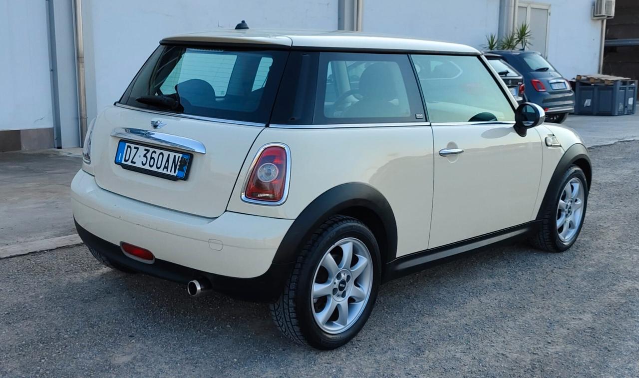 Mini 1.4 16V Abbey Road