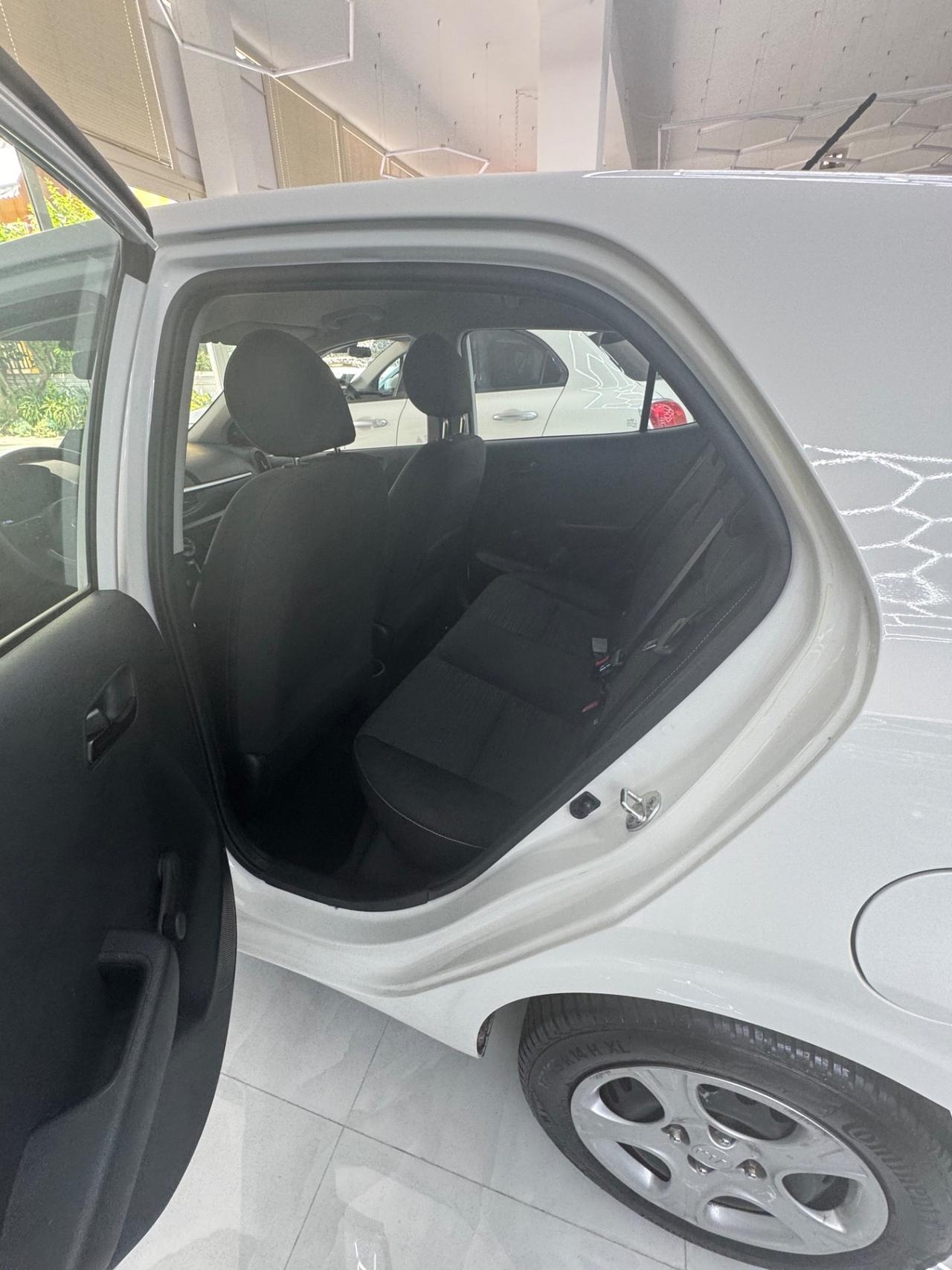 Kia Picanto 1.0 12V 5 porte Cool