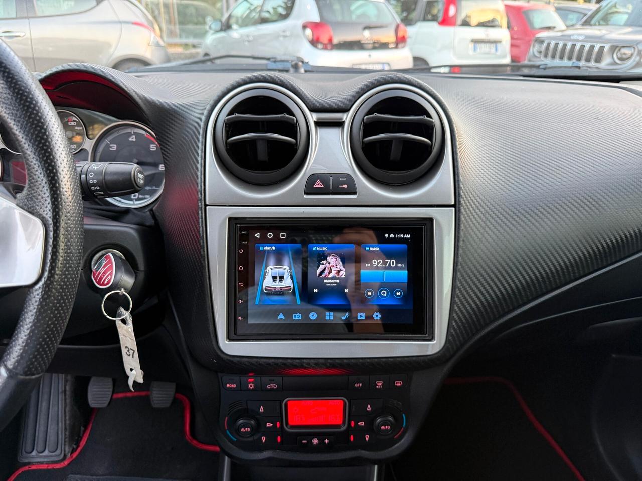 Alfa Romeo MiTo 1.6 JTDm-2 S&S Distinctive Sport Pack