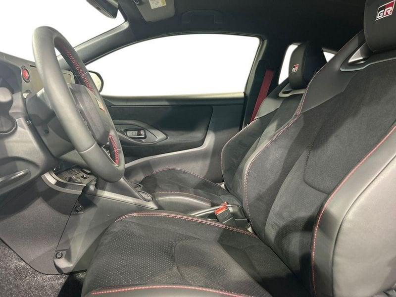 Toyota GR Yaris Aero Performance i-MT 6 marce MY26