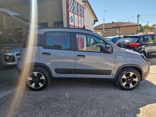 Fiat Panda 1.0 FireFly S&S Hybrid City Cross