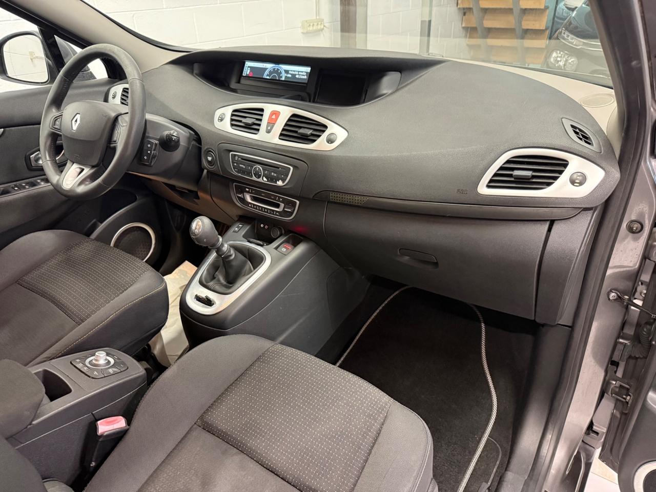 Renault Scenic Scénic 1.5 dCi 110CV Attractive