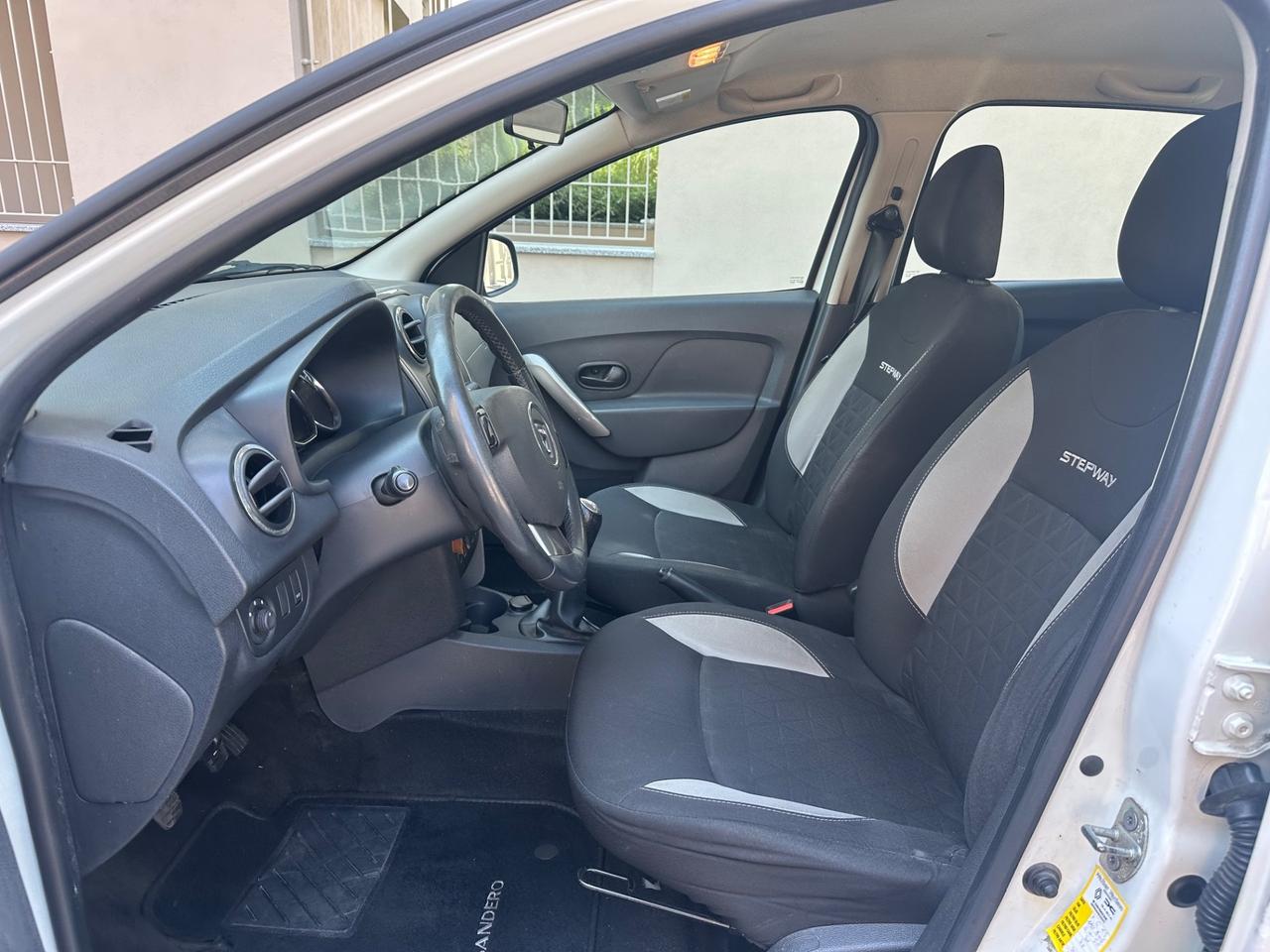 Dacia Sandero Stepway 900 TCe 12V 90CV Prestige