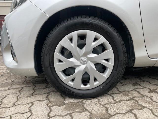 Toyota Yaris 1.5 Hybrid 5 porte Business