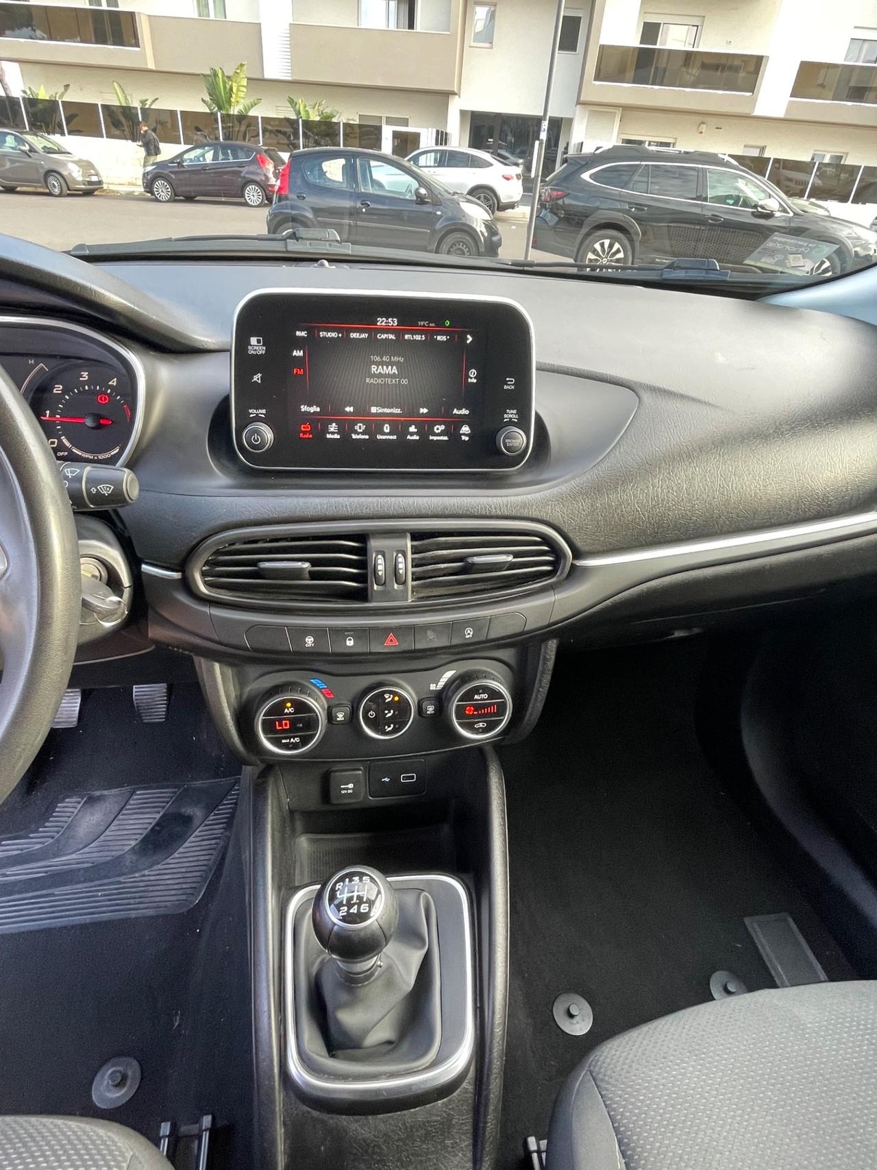 Fiat Tipo 1.6 Mjt S&S SW Lounge VETTURA IN ARRIVO