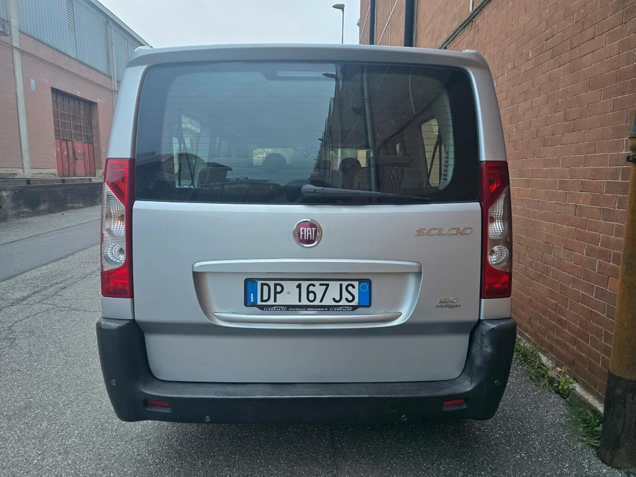Fiat Scudo 2.0 MJT PL Combi 8 posti (M1)