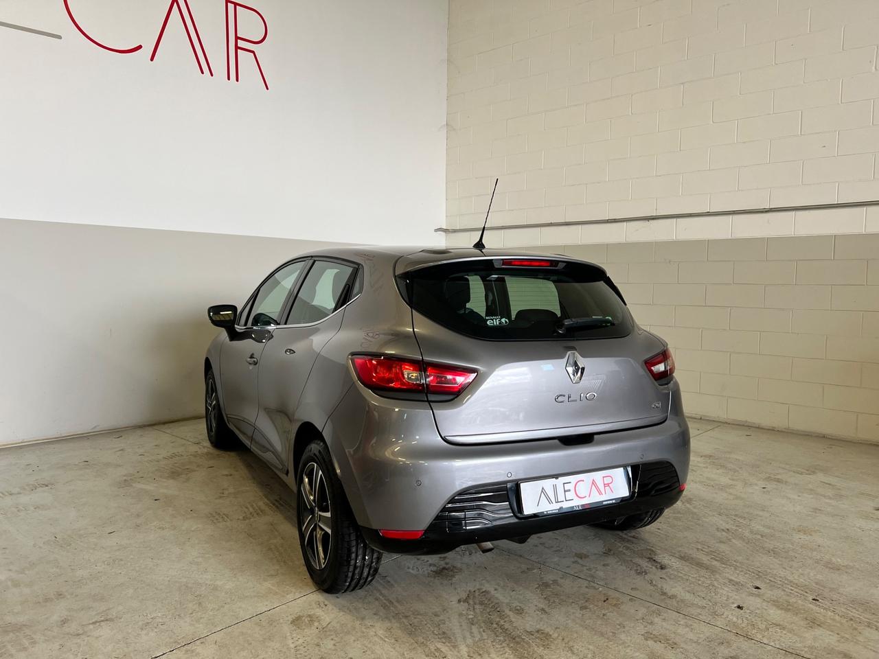 Renault Clio 1.5 dCi 8V 75CV 5 porte Costume National