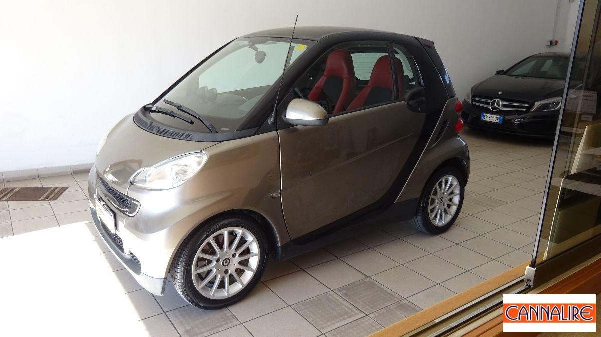 SMART - Fortwo - 1000 52 kW coupé limited one