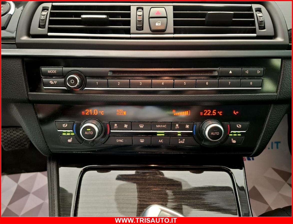 BMW 520d Touring 2.0 Xdrive Aut. Luxury (FARI XENO+PELLE+NAVI)