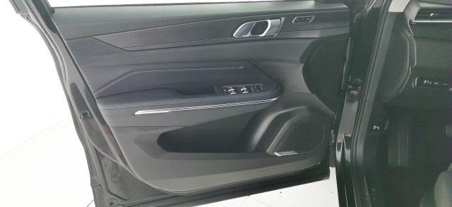 LYNK & CO 01 PHEV
