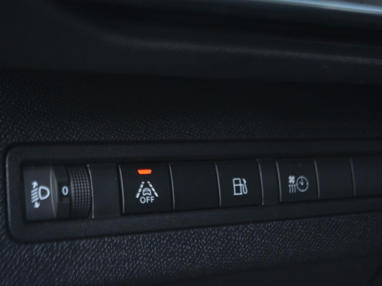 Peugeot 3008 1.6 hybrid phev 225cv allure pack e-eat8