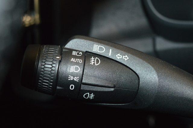 VOLVO XC40 T2 automatico Essential