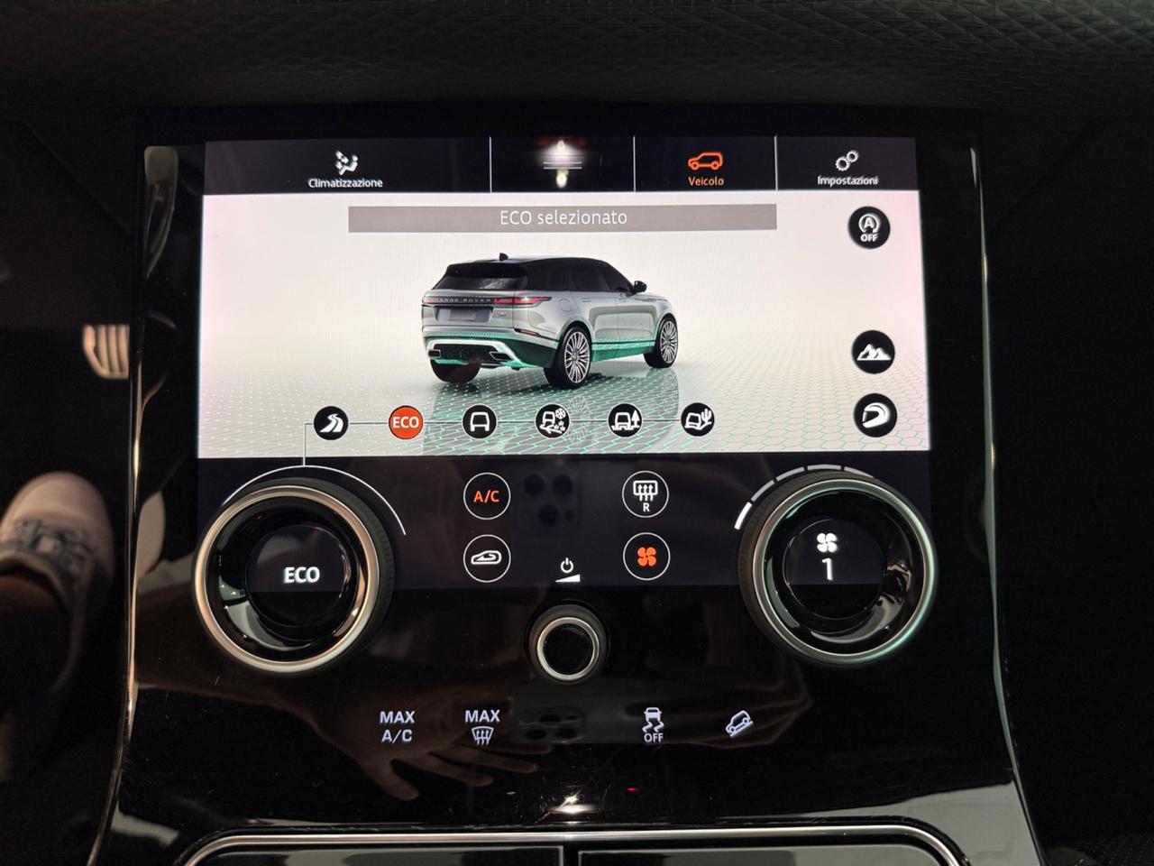 Land Rover Range Velar 2.0D I4 240 CV HSE