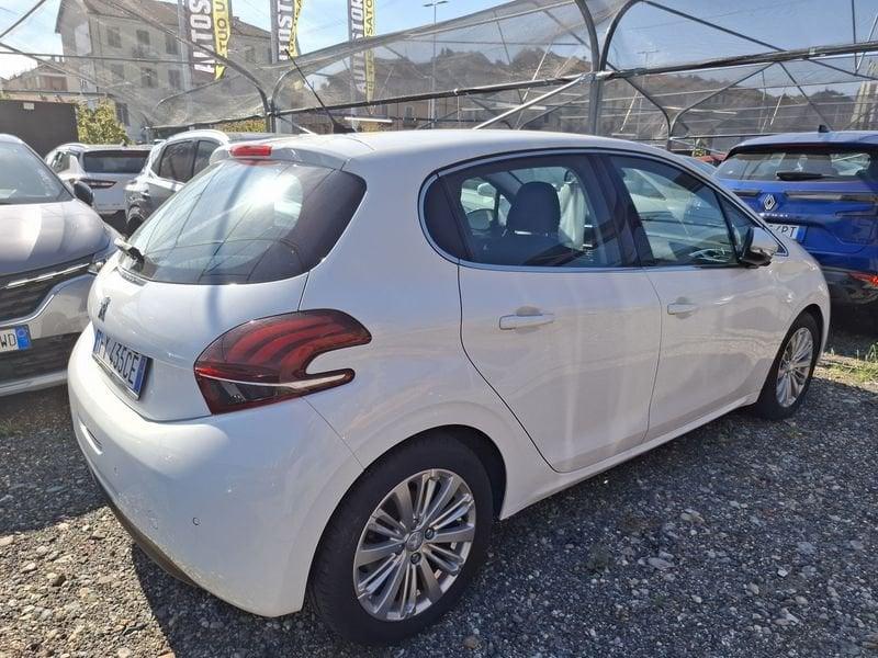 Peugeot 208 I 2015 5p 1.5 bluehdi Allure s&s 100cv 5m