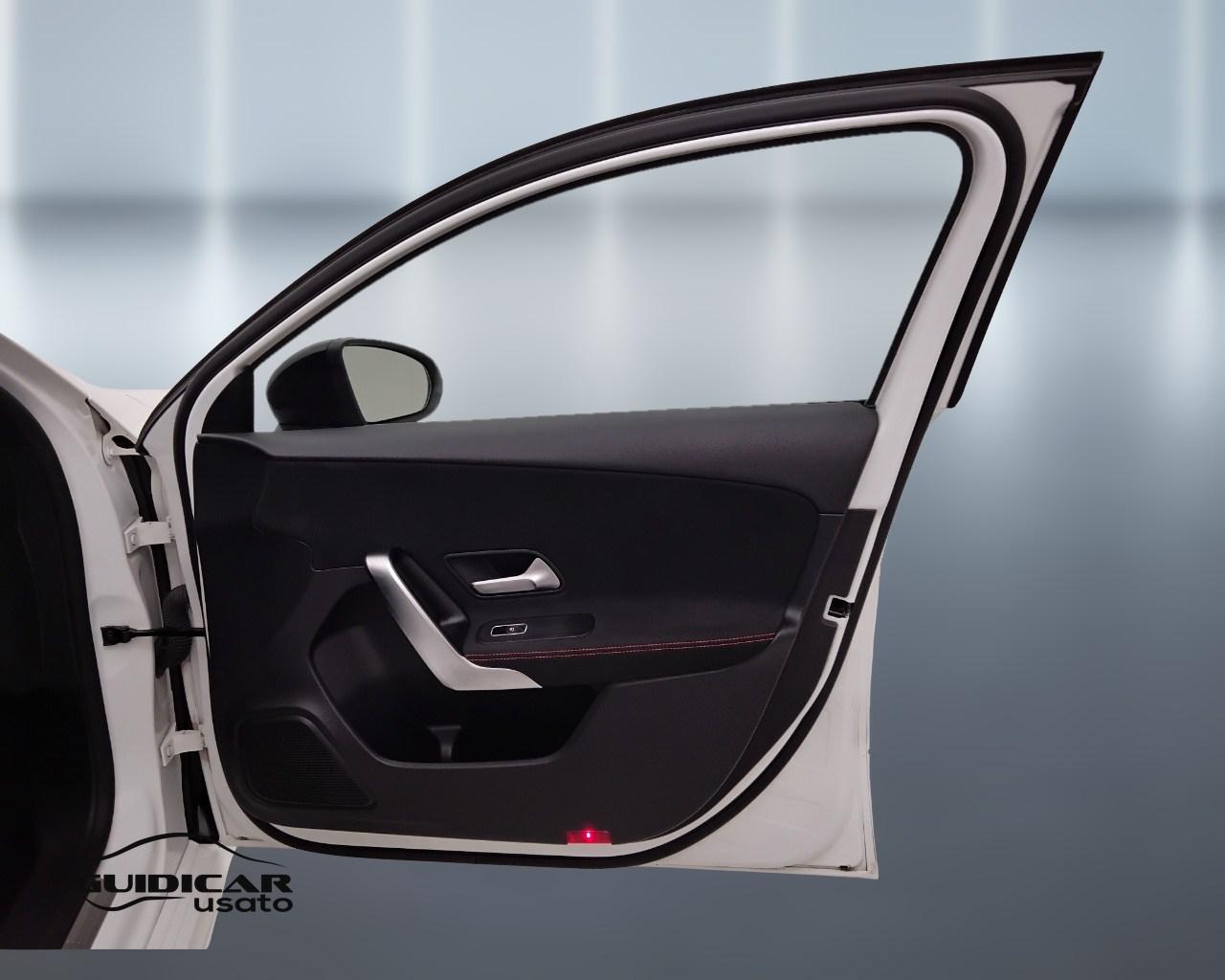 Mercedes-Benz Classe A - W177 2018 - A 180 d Premium