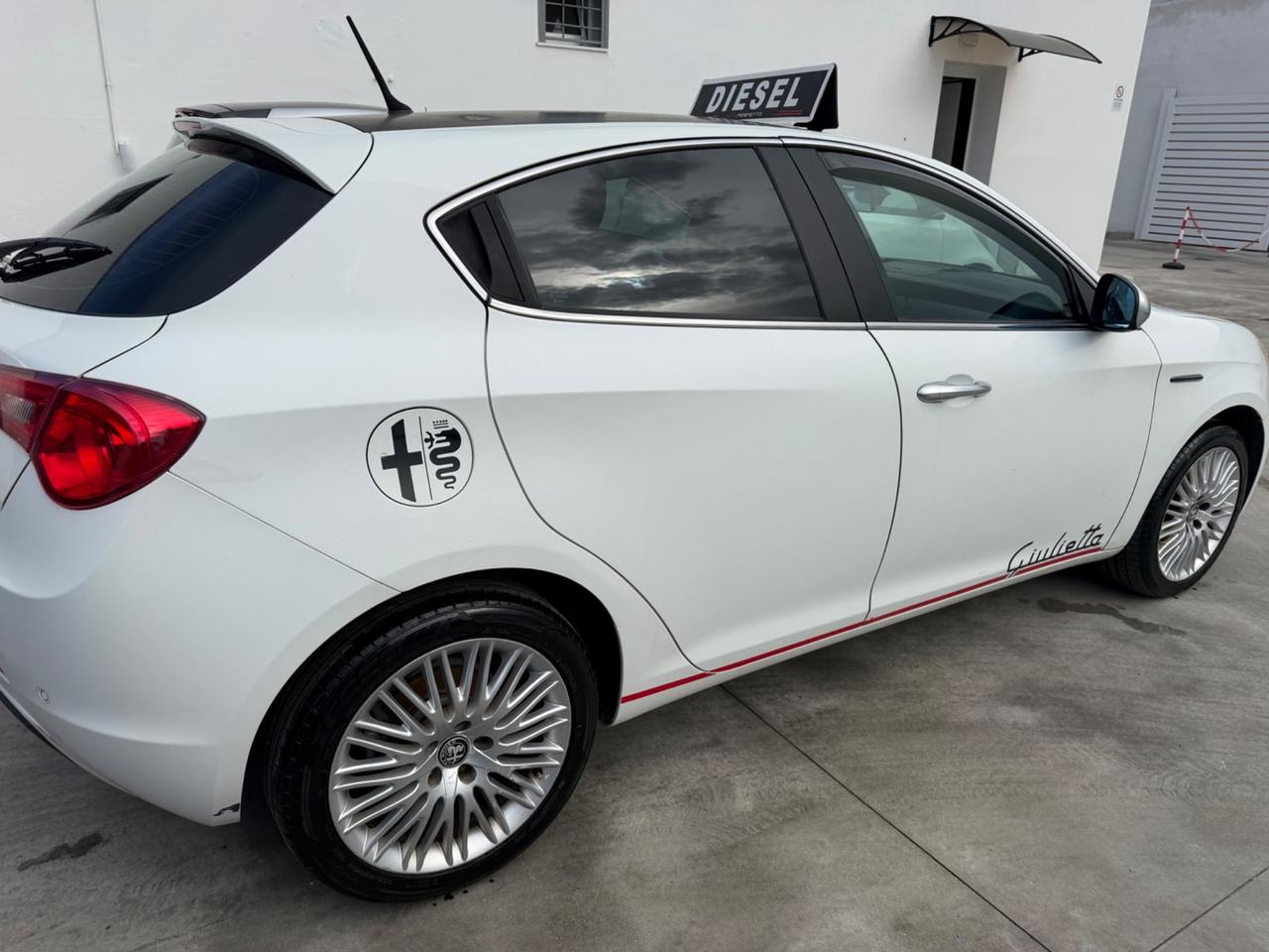 Alfa Romeo Giulietta 1.6 JTDm-2 105 CV Distinctive