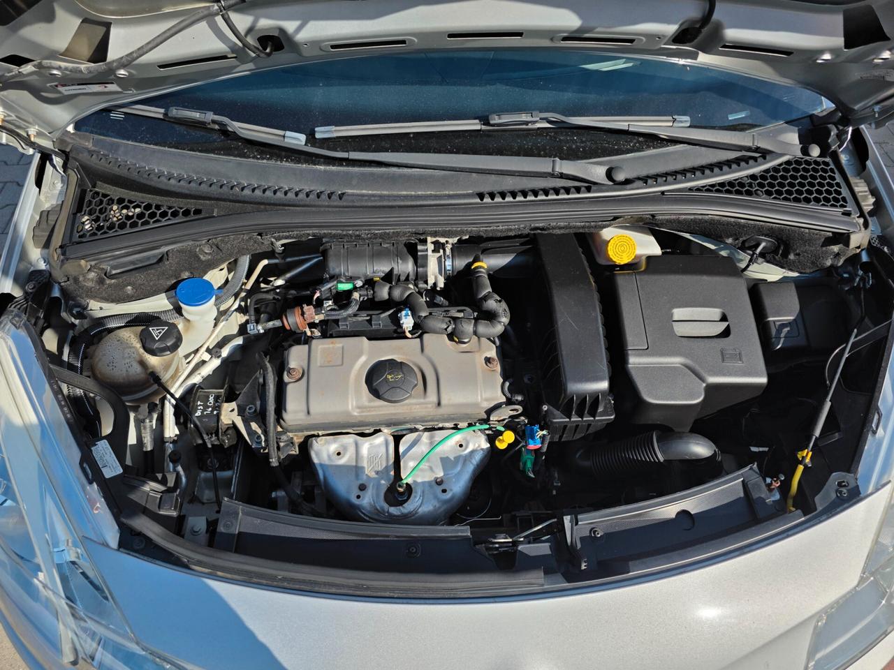 Citroen C3 1.4 Exclusive perfetta è garantita 12 mesi