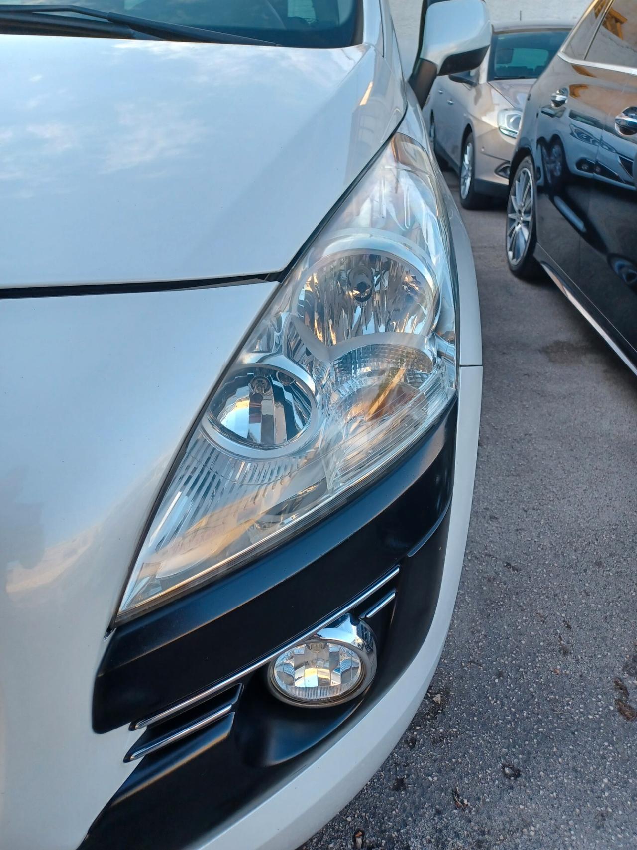 Peugeot 3008 1.6 HDi UNICO PROPRIETARIO NAVI