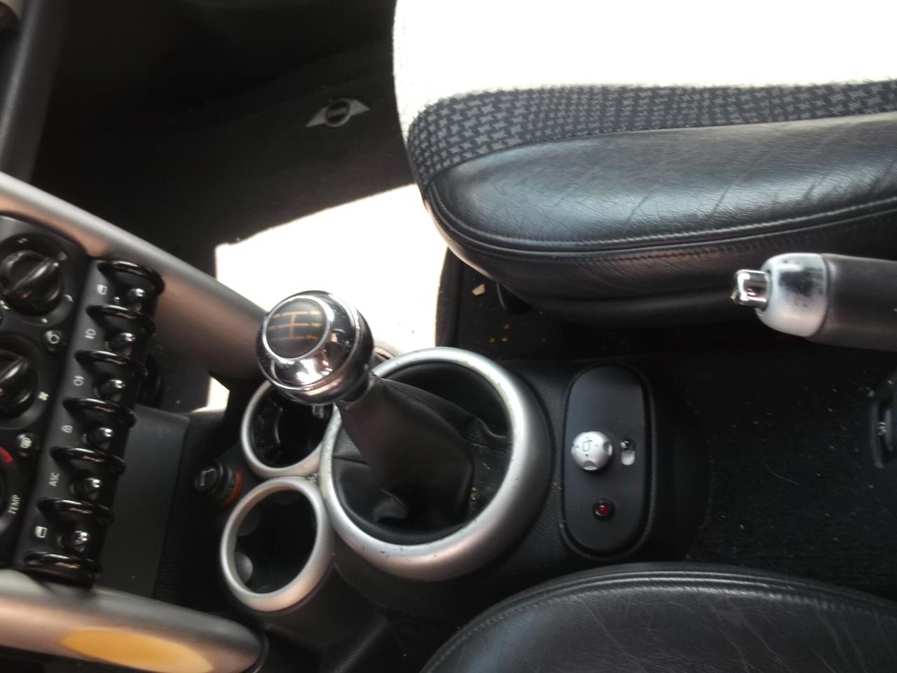 Mini Mini 1.6 16V Cooper - 30