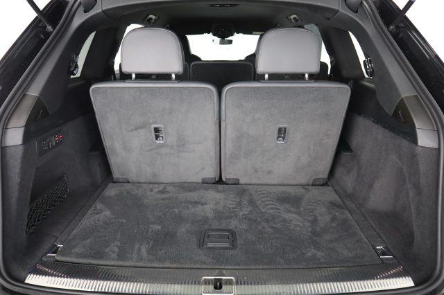 AUDI Q7 Q7 50 TDI quattro tiptronic Sport