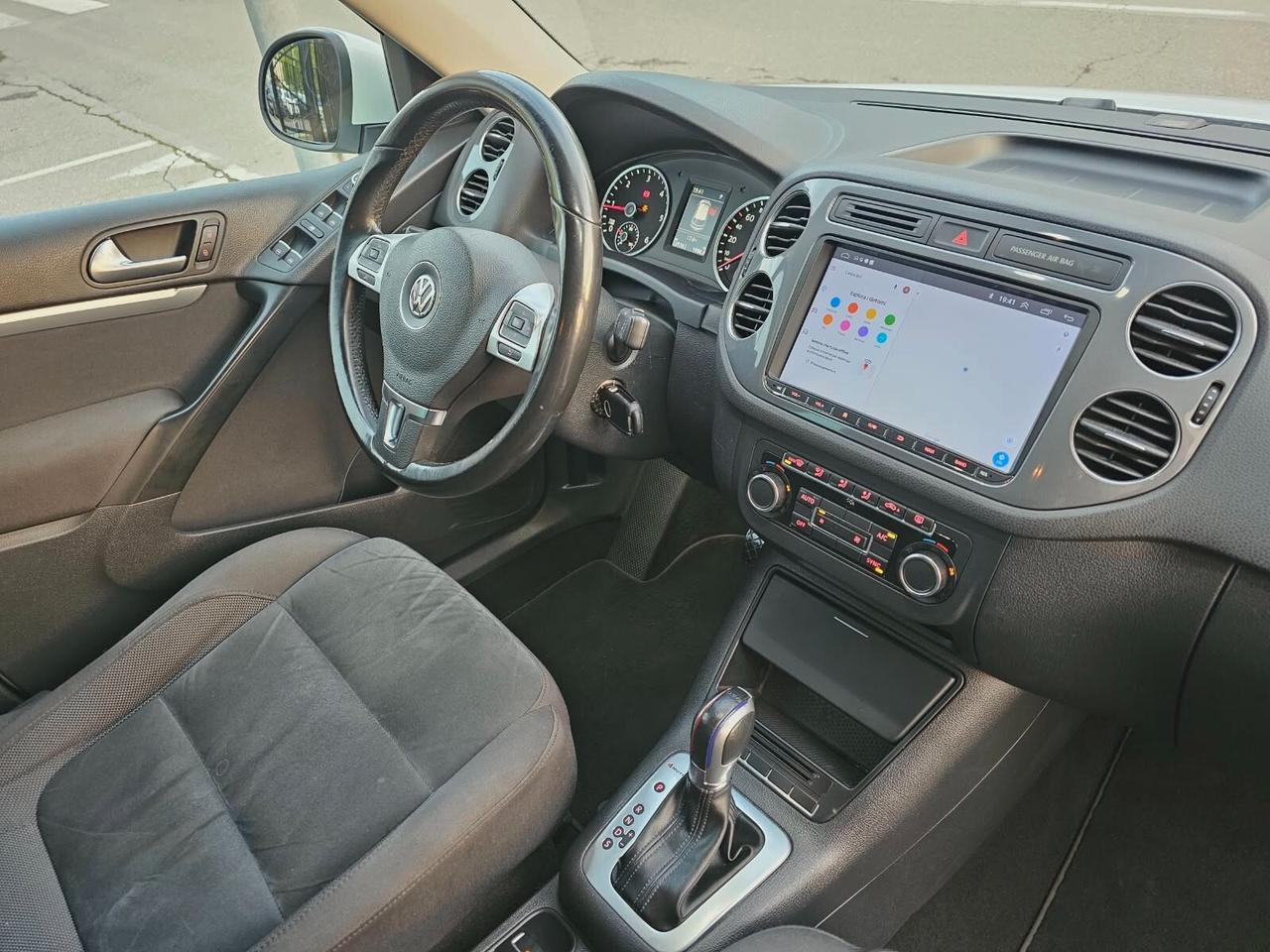 Volkswagen Tiguan 2.0 TDI 177cv R-Line 4Motion DSG*Navi*19*