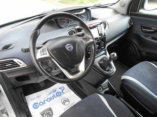 Lancia Ypsilon 1.2 69 cv 5p GPL Ecochic Mya Finanziato