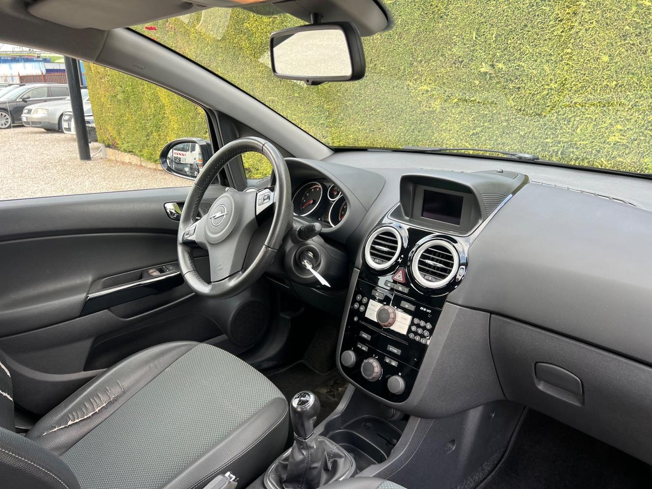 Opel Corsa 1.2 5 porte Enjoy