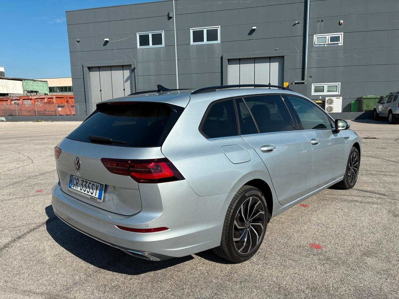 Volkswagen Golf Variant 2.0 TDI SCR DSG Style